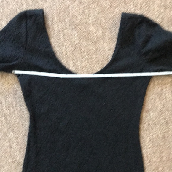 🕯FOREVER 21 Short Sleeve Body con Dress 👗 - Picture 4 of 13